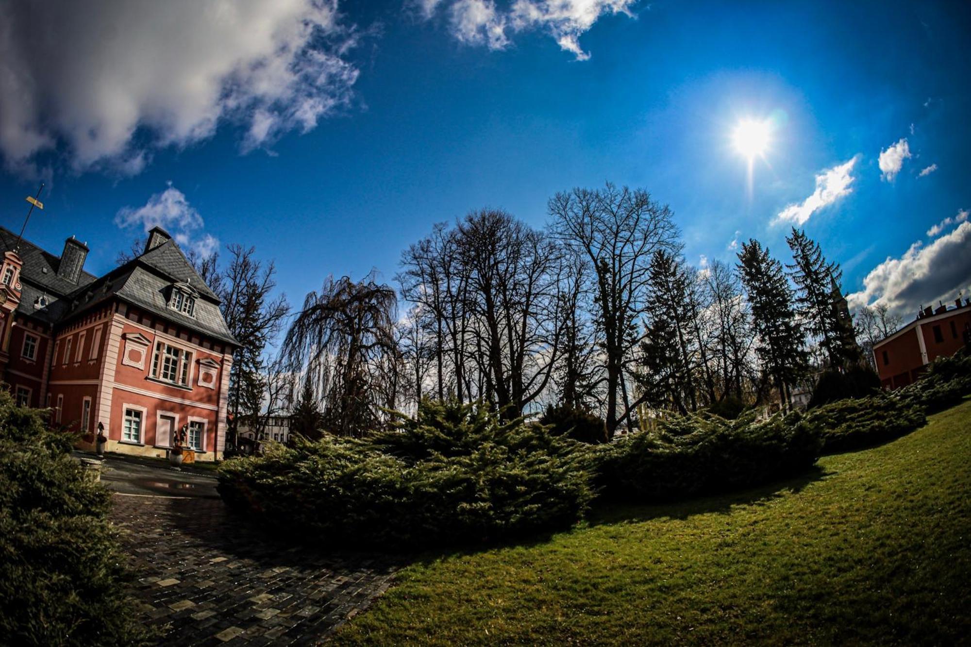 Palac Spiz Milkow Kolo Karpacza Exteriér fotografie
