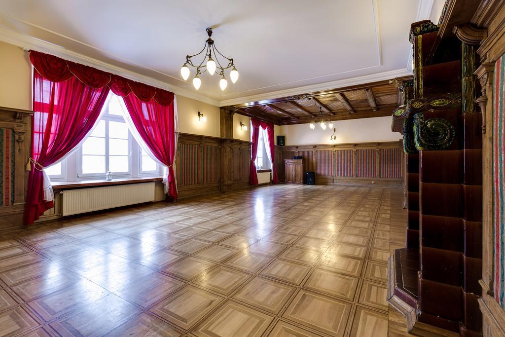 Palac Spiz Milkow Kolo Karpacza Exteriér fotografie